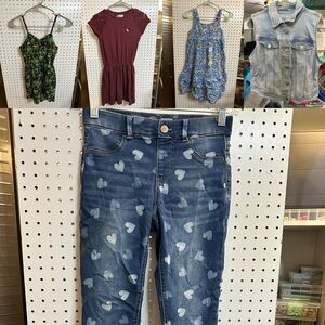 Girls Youth sizes: 10/11/12 pre-loved clothing lot bundle.